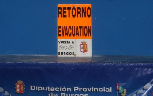 Pancarta retorno evacuación